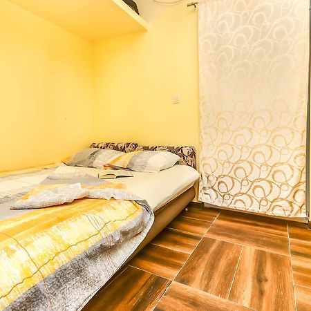 Ssm Apartmani كوتور المظهر الخارجي الصورة