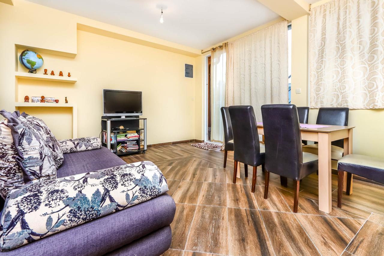 Ssm Apartmani كوتور المظهر الخارجي الصورة
